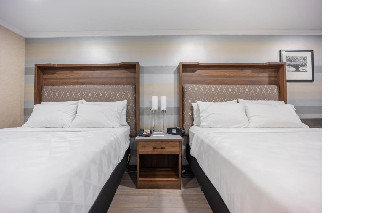 Plainview-long Island By Ihg Hotel