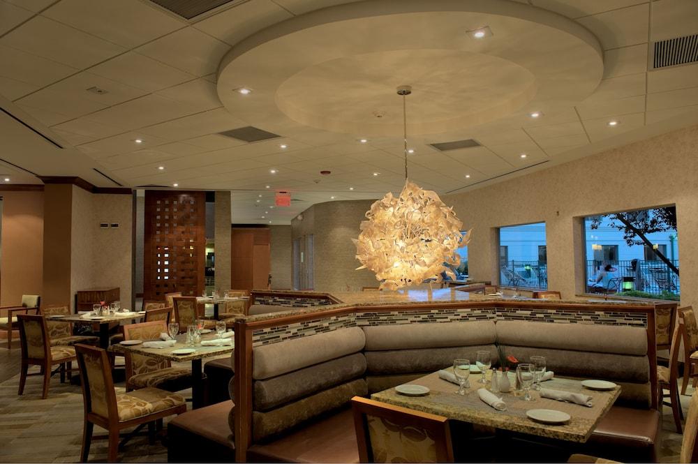 Hotel Plainview-long Island By Ihg Plainview