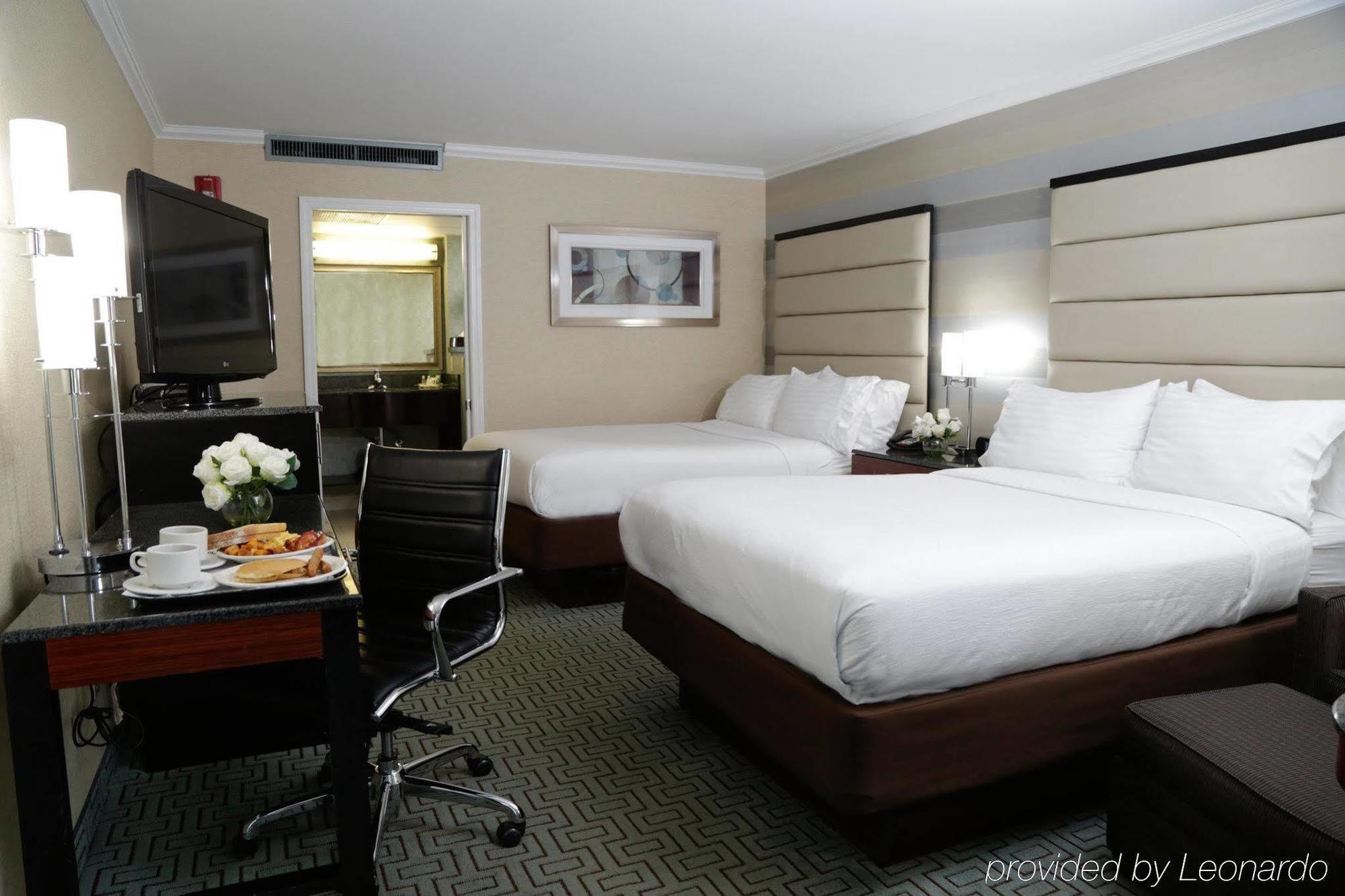 Plainview-long Island By Ihg
